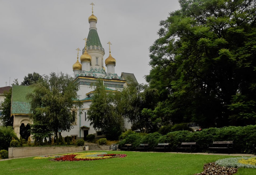 Jardim da Igreja Ortodoxa Russa de São Nicolau - o que fazer em Sofia, Bulgária