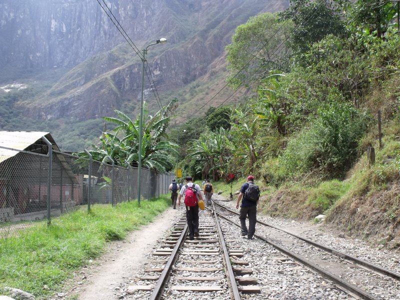 Machu Picchu Trilha Alternativa - Inka Jungle Trail - Hidrelétrica a Aguas Calientes
